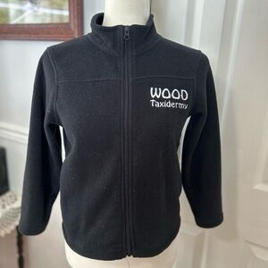 Bass pro outdoor kids jacket boys size medium black with wood taxidermy logo